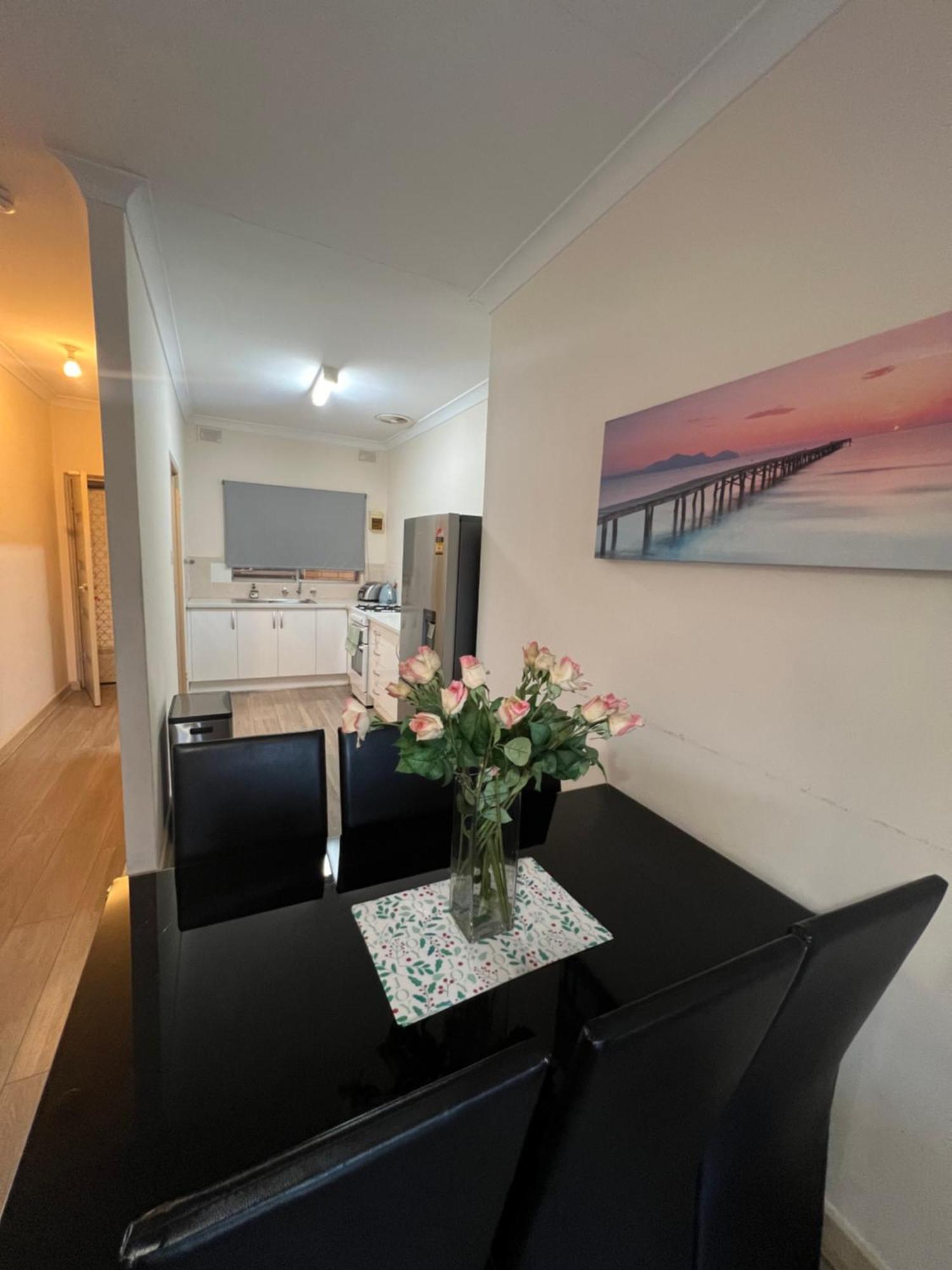 Beach Side Holiday Unit Apartment Port Adelaide Exterior photo